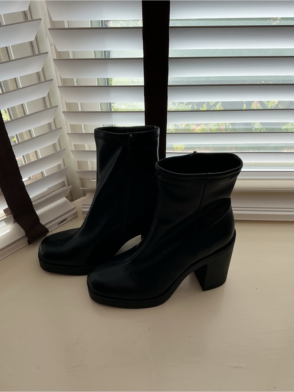 Madden Girl Black Chunky Heel Ankle Boots